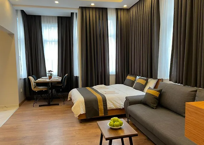 Cozy Studio Unit Near Nisantasi And Taksim #301